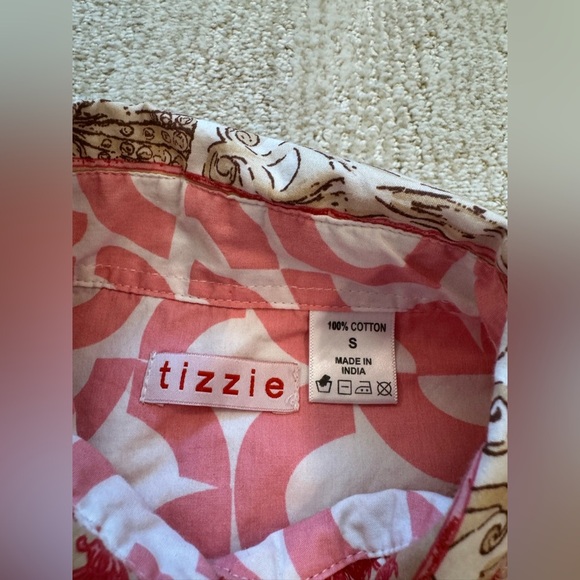 TIZZIE CAPE COD TUNIC buttons size S - Picture 7 of 7